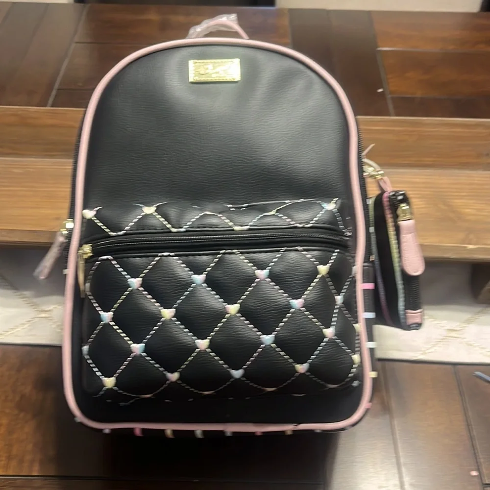 Brand new Juicy Couture with coin purse - Picture 12 of 12